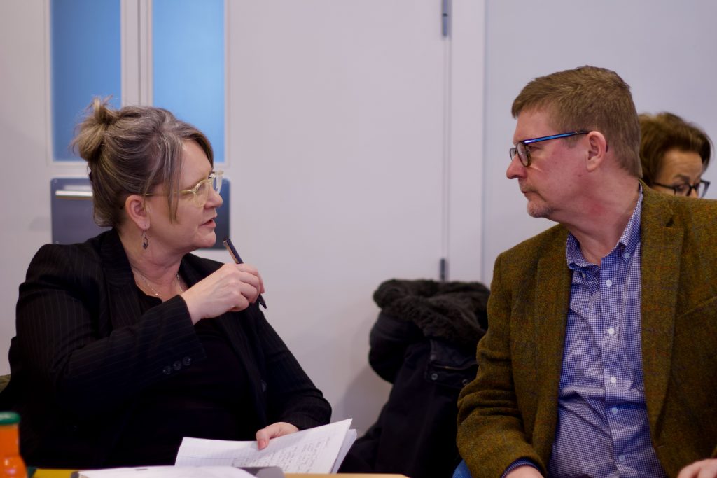 Melinda Mills and Markus Jäntti discussing at the Mapineq winter meeting in Madrid